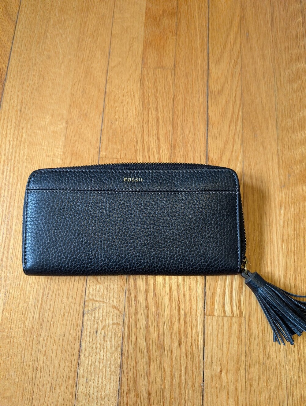 Fossil Tara Leather Zip Around Clutch Wallet - NWT